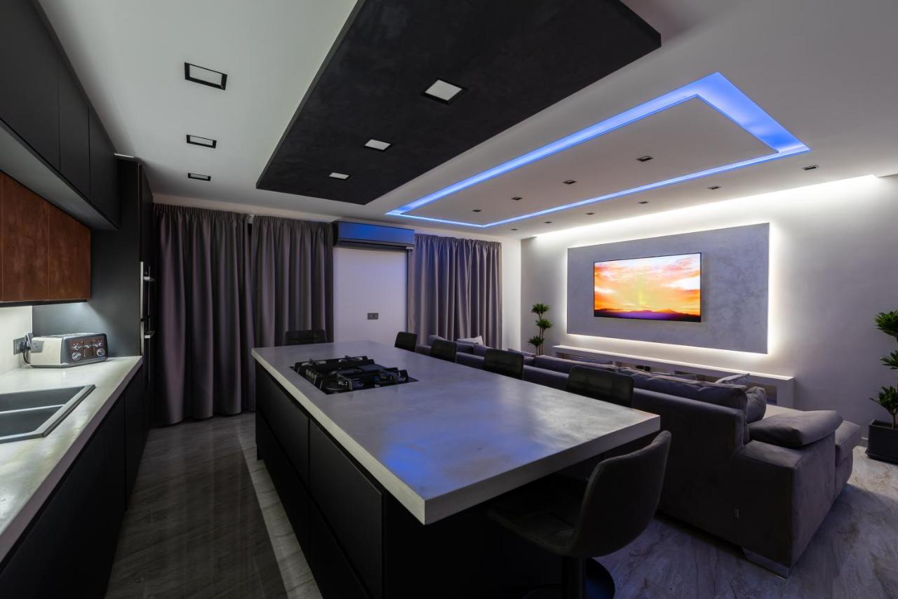 Saint Julian's Luxury 2 Bed Apartment In The Heart Of St Julians מראה חיצוני תמונה